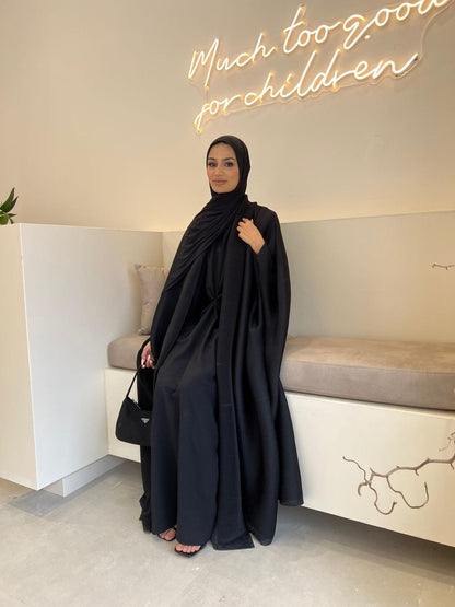 Women's Ares Abaya